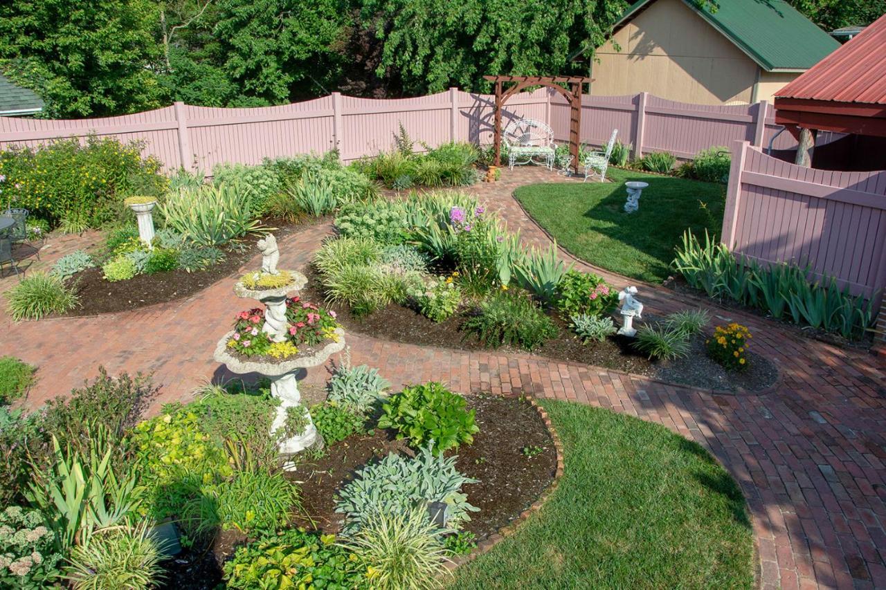 The Towers Bed & Breakfast Milford Exterior photo