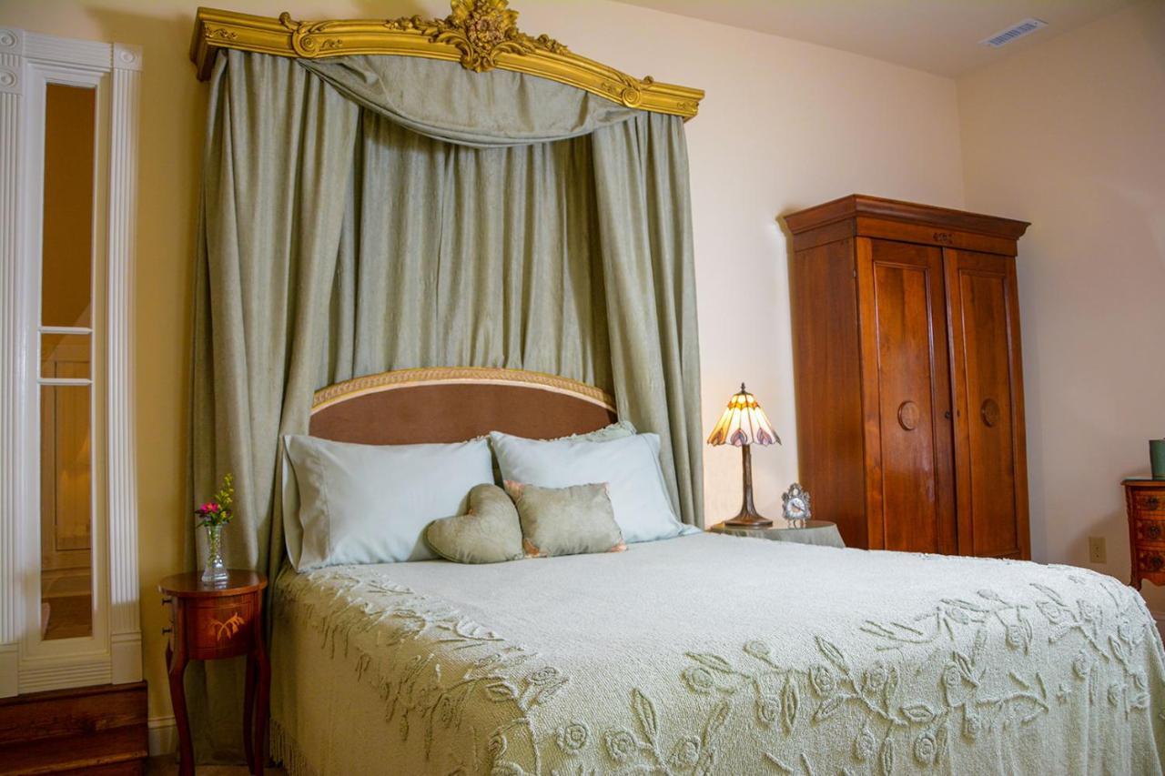 The Towers Bed & Breakfast Milford Exterior photo